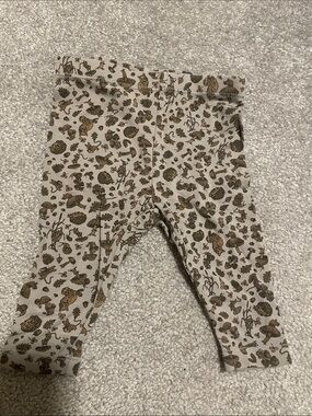 Neutral Woodland Print Leggings for Kids - Taupe Mushroom Pattern